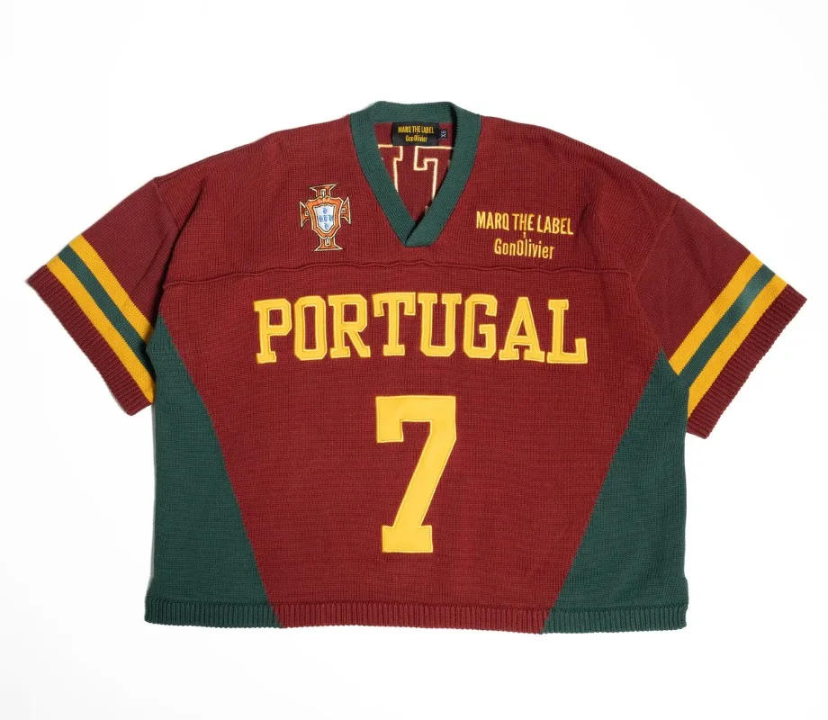 

Винтажная трикотажная рубашка Y2K Portugal с вышитой нашивкой в виде флага, свободный крой, уличный стиль, повседневная одежда для мужчин и женщин, оверсайз топ.