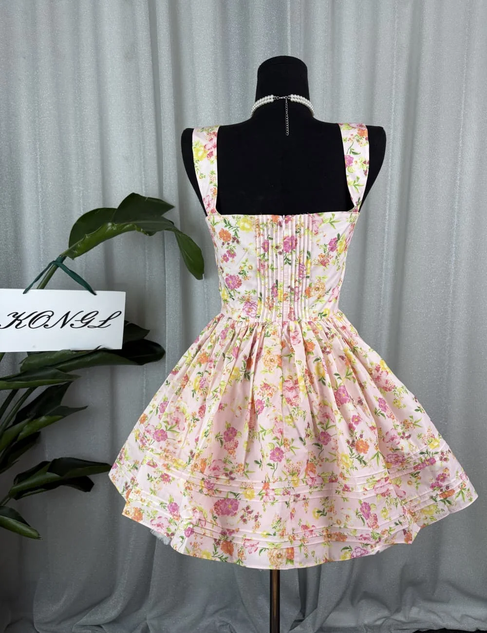 Nueva moda Sexy sin mangas estampado plisado Vestido corto para mujer diseño fiesta de cumpleaños vestidos de cóctel de celebridades traje de Club