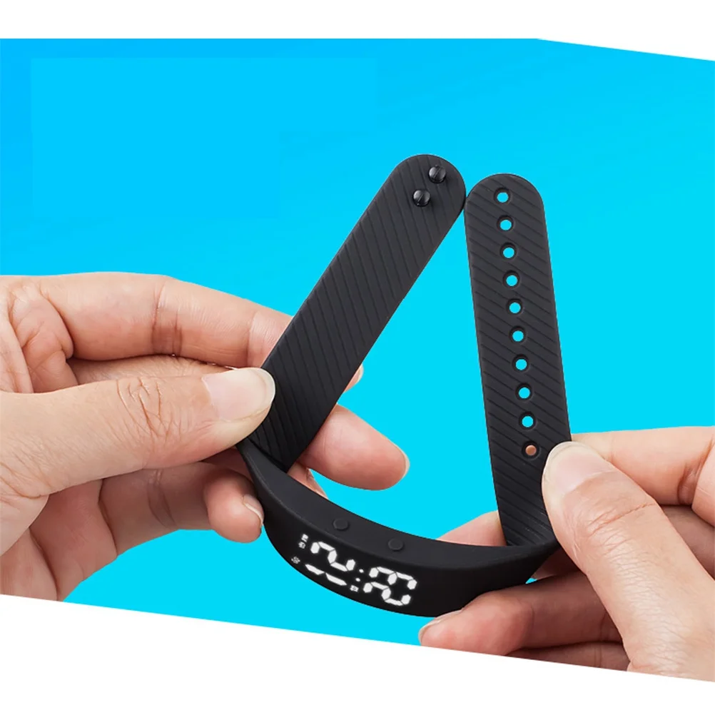 Fitness Tracker Watch Black Super Light Week Long 3D Acceleration Sensor All Day Activity Monitor Calories