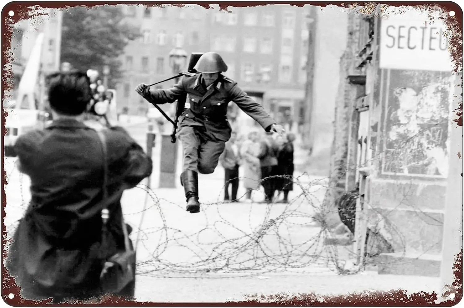 SREELEATHERS Conrad Schumann Escapes Wall Jump Metal Poster Military History Photo Vintage Tin Sign Wall Art Decor Plaque f sign