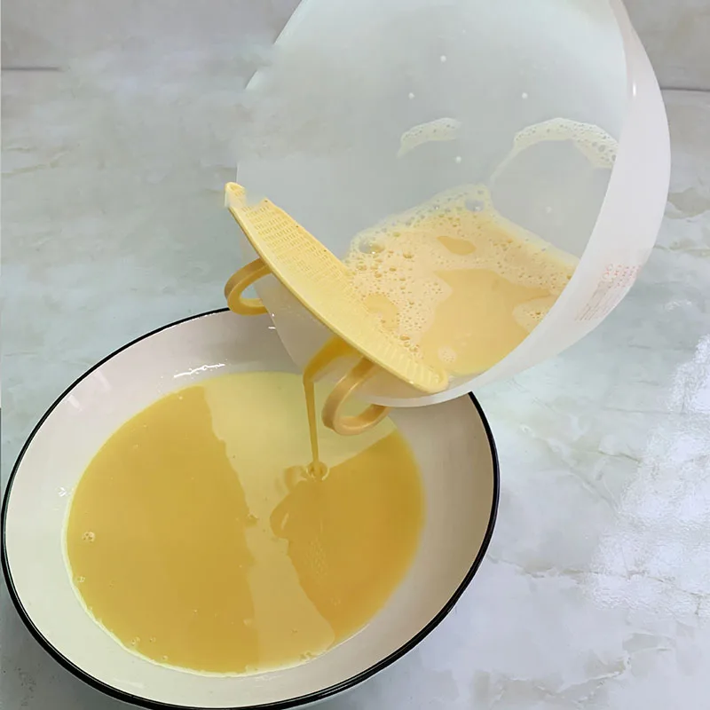 Filter Measuring Cup Large Capacity With Scale Egg Liquid Plastic Whisking Cup Egg Baking With Strainer Kitchen Rice Bowl