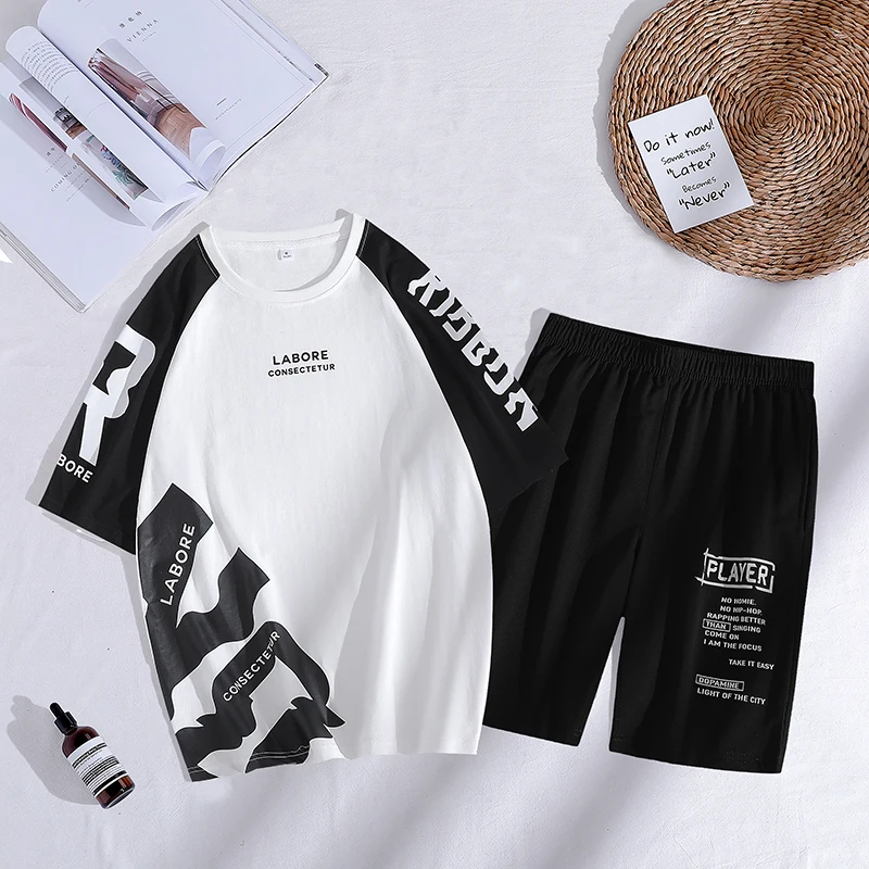 American Street 2-piece Men Outfit Set Men Short Sleeve Crew Neck Patchwork T-shirt & Drawstring Shorts Summer New Sports Dress