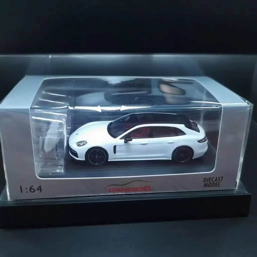 1:64 wit jachtpak reizen, gegoten legering automodel, tieners om mee te spelen, decoratie voor volwassenen, verjaardagscadeau voor kinderen.