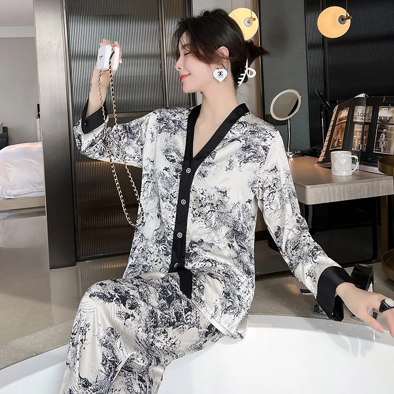 Large Size Pajama Sets Female Cardigan Home Wear V-Neck Ink Painting Long-Sleeved Trousers Ladies Silk Comfortable Sleepwear