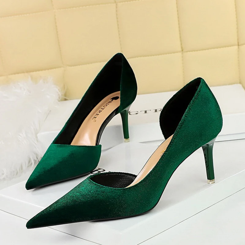 2024 New Arrivals Women 11cm Thin Heels Corduroy Pumps Lady Wedding Bridal Heels Side Hollowing Shoes