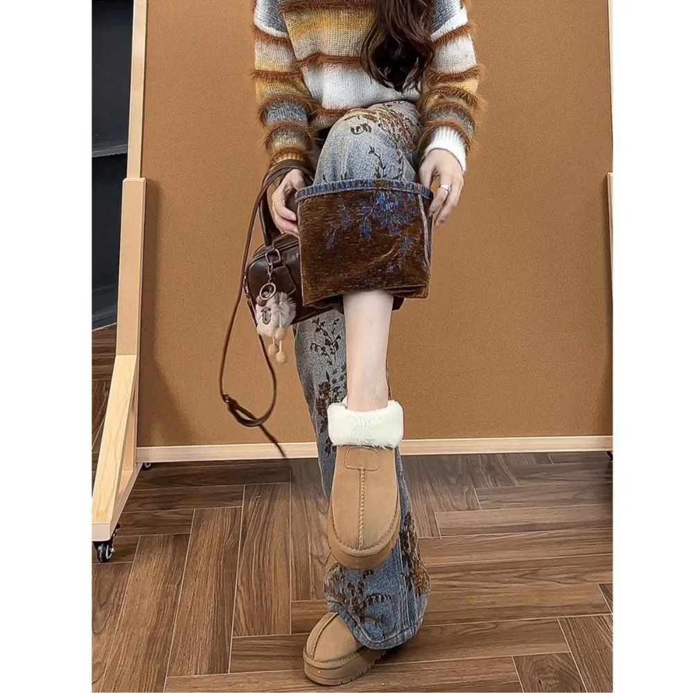Women's Fashion Flocked Jacquard Wide-Leg Jeans - 2025 New Winter Style, High-Waisted, Slimming, Straight-Leg