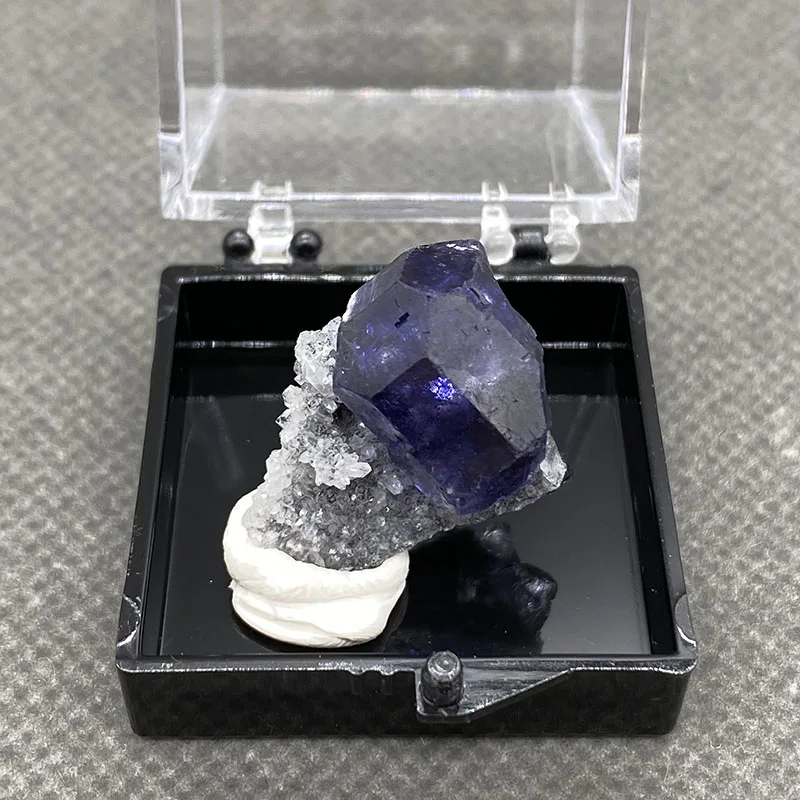 100% Natural Polyhedral Tanzanite blue Purple fluorite cluster mineral specimens Gem level Stones and crystals +Box size：3.5cm