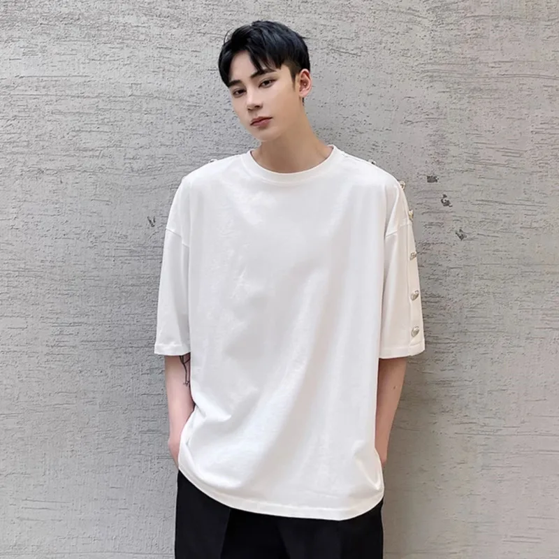 

SYUHGFA Men's Short Sleeve T-shirts New 2025 Summer Loose Metal Buckle Design Casual Menwear Korean Solid Color Fashion Top
