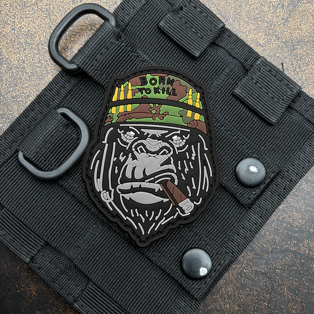 Tactical Gorilla Alien Pattern 2D Flat Pvc Material Patch with Velcro, Includes Backing Fabric, 1 Piece, Exquisite Pattern Details, Flexible Material, Won'T Damage Fabric, Versatile for Daily Use, Motorcycle Riding Clothing, Workwear Jackets, Functional Outerwear, Hats, Arm Decoration Accessories view 3