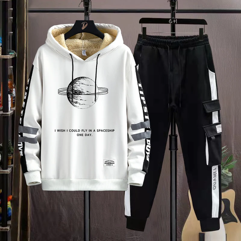 

Мужской комплект: худи и спортивные брюки, повседневный, модный, осенне-зимний, из полиэстера, с принтом, свободный крой, удобный, молодежный стиль