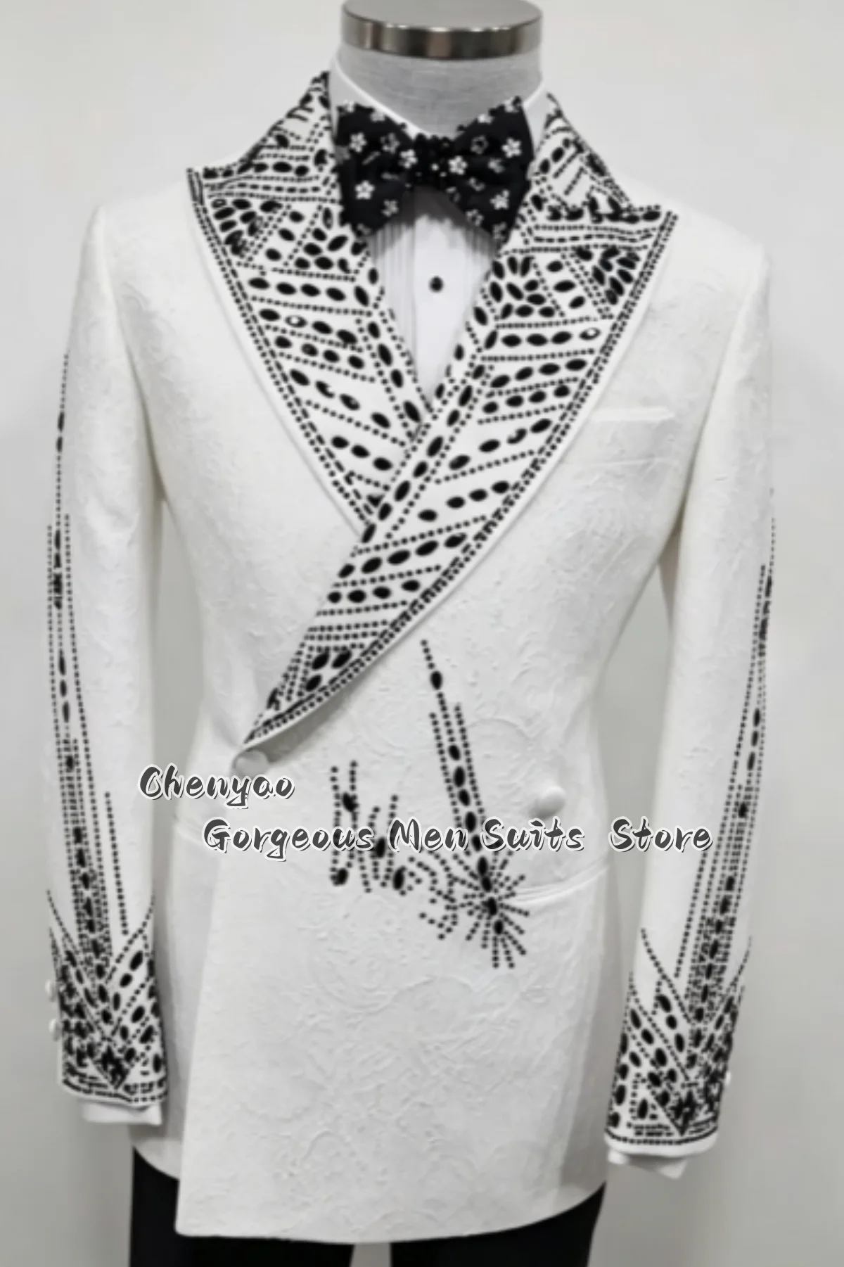 Luxury Men Suits Jacquard Blazer Rhinestone Embellished Asymmetric Customized Groom Tuxedos Prom Banquet Performance Photoshoot