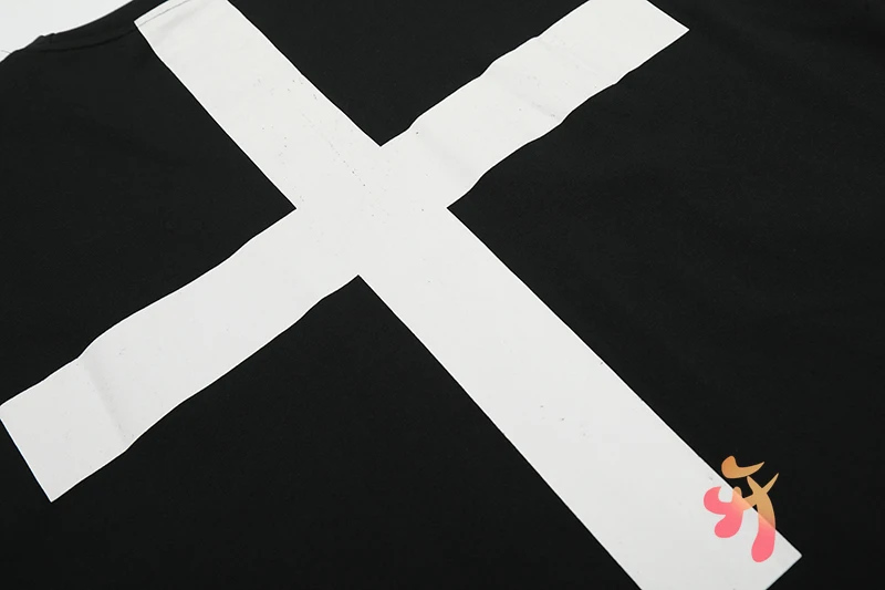 25ss صيف جديد المتضخم كاني نسر بلايز أصلع النسر طباعة شعار شعار الصليب الجولة الرقبة الرجال قطنية عالية الجودة المرأة قصيرة الأكمام