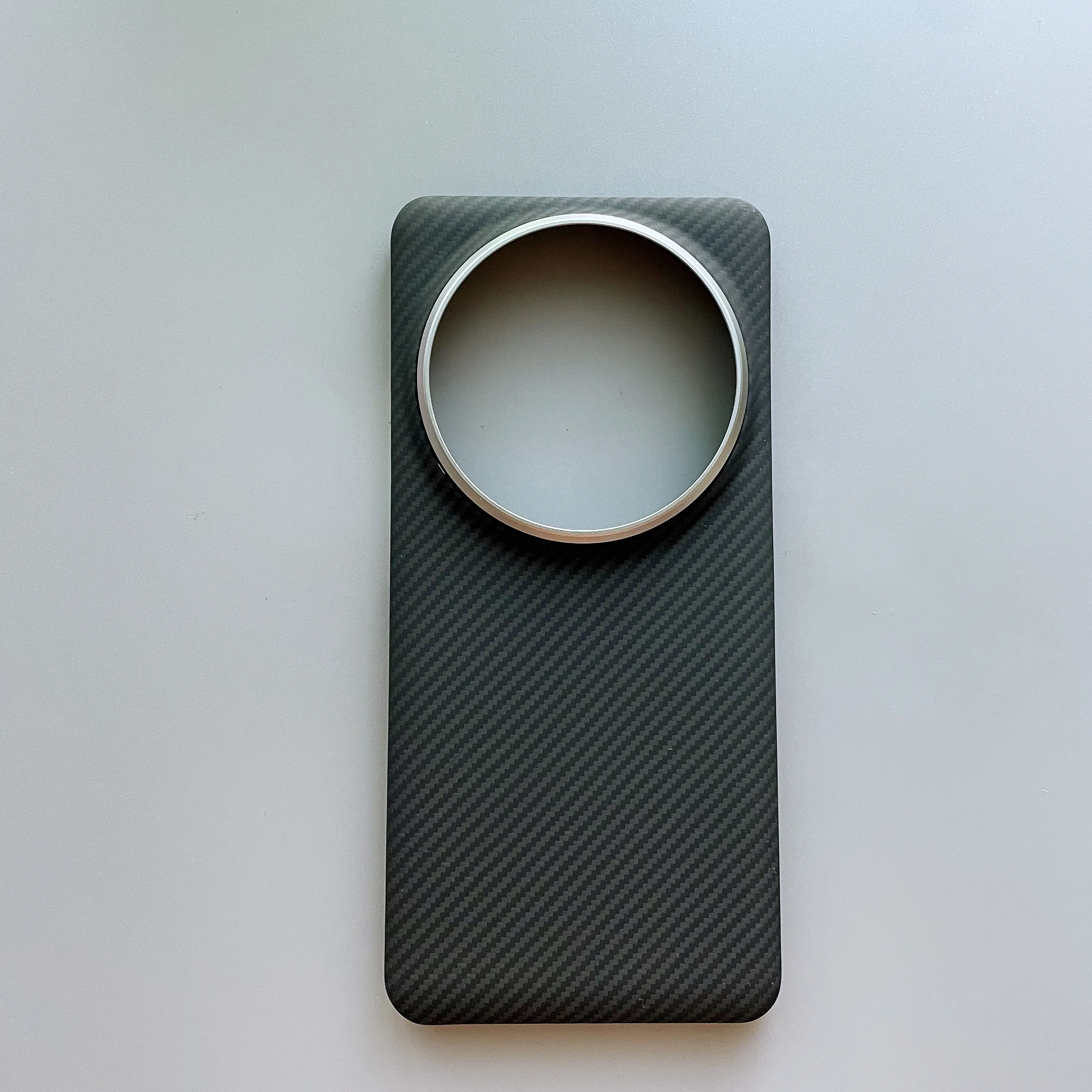 

Deluxe Carbon Fiber MagSafe Wireless Charging Phone Case for Xiaomi Mi 15 Ultra Kevlar Fiber 15 Ultra Protective Case