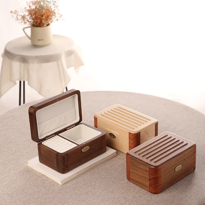 Ever Bright Manufacturer Walnut Maple Wind Up Wooden Jewelry  Music Box Color Matching With Sankyo Movement For Festival Gift