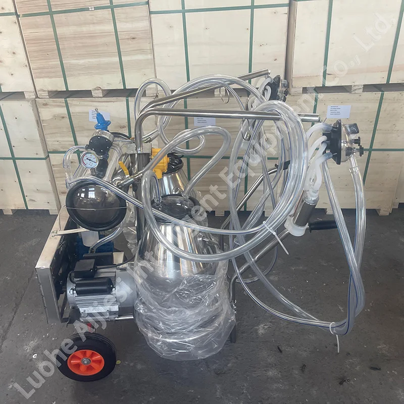 Best Quality Cattle Farm Portable Automatic Camel Buffalo Goat Cow Vacuum Piston Milking Machines