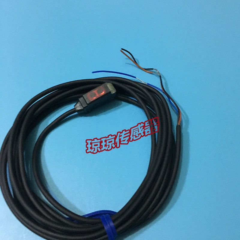 

E3T-SL11 SL12 SL13 SL11E SL11R SL112 reflective photoelectric switch sensor