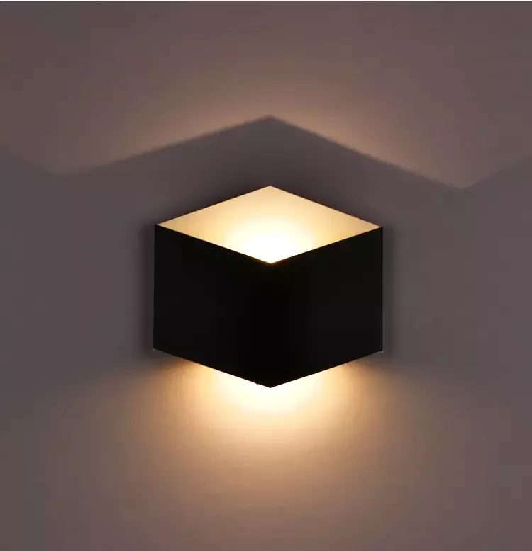 

New Commercial Nordic Unique Contemporary Wall Light Battery Oper Led