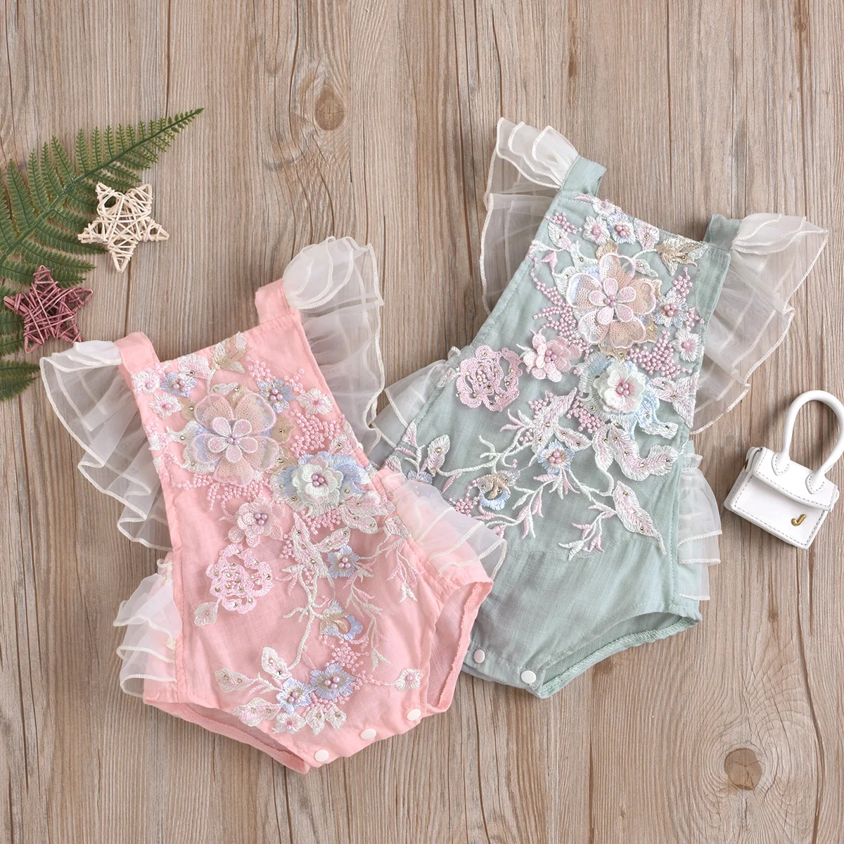 Girls Sweet Rompers 2026 New European and American Baby Crawling Clothes Mesh Lace Bead Flower Baby Jumpsuit