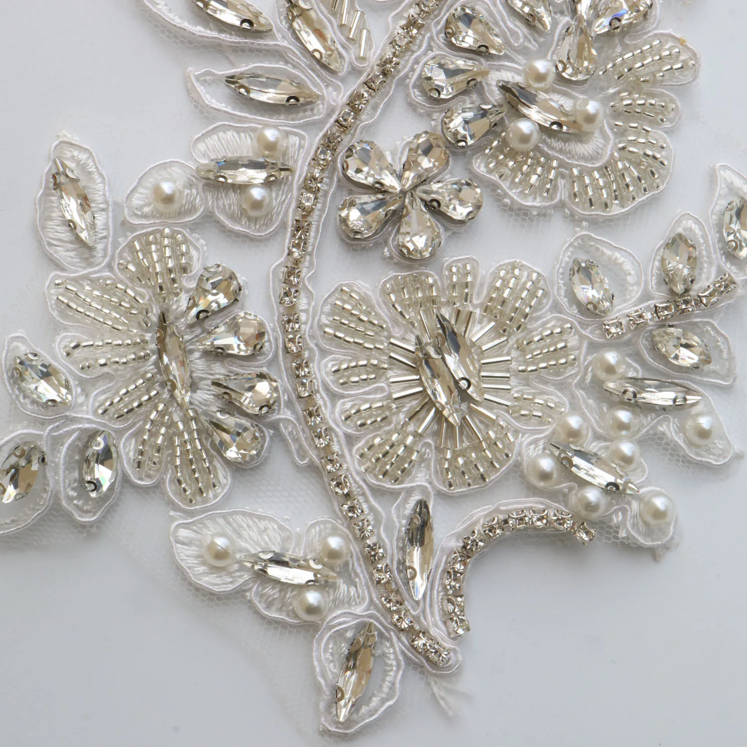 2 Stück/Paar Luxuriöse Glas-Strass-Perlen-Applikationen für Kleidung, DIY-Applikationen zum Aufnähen, Blumenapplikationen für Hochzeitskleider, Stickerei – Detail 22