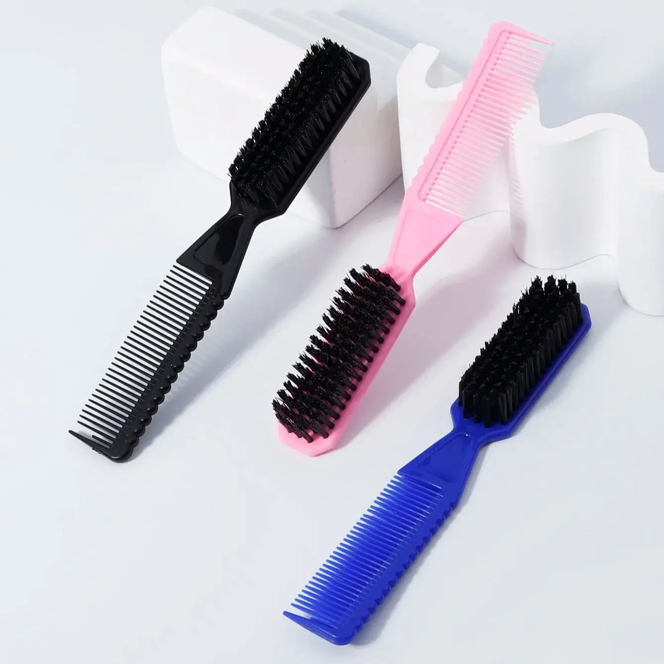 Multi functional beard cleaning brush, nylon mane, suitable for home hairdressing and hair salons,special for real hair wigs view 2