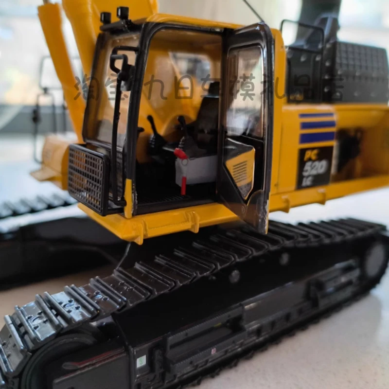 

DM 1:43 PC520LC-11M0 PC200-8 Excavator Alloy Car Model Static Collection Decorated Holiday Gifts Toys Souvenir Gift
