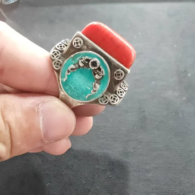 Antiker Ethnischer Emaille-Drachenring Unisex Rechteckiger Roter Stein Vintage Breiter Ring Münzmuster Unisex Statement-Fingerschmuck – Detail 5