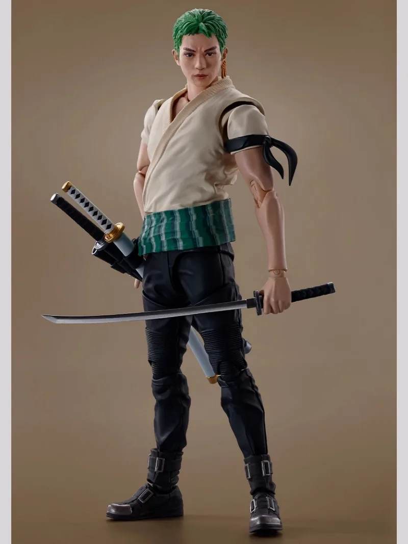 BANDAI Original S.H. Figuards ONE PIECE Roronoa Zoro & rufy NETFLIX Anime Action Figure giunti attivi modello giocattoli da collezione