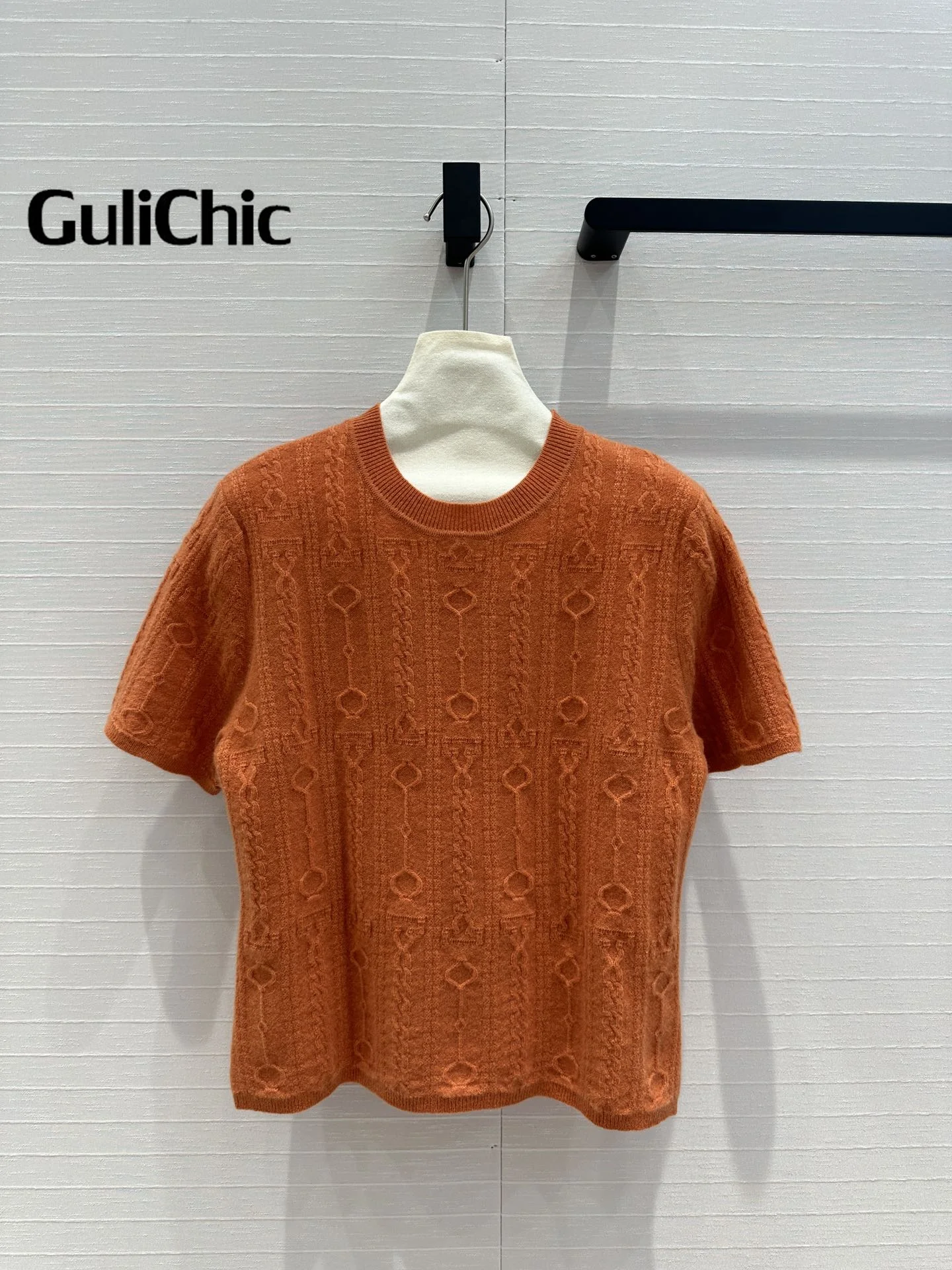 8.3 GuliChic Classic O-Neck Short Sleeve Cashmere Knitwear Fashion Twisted Pattern Jacquard Temperament All-Match Sweater Women