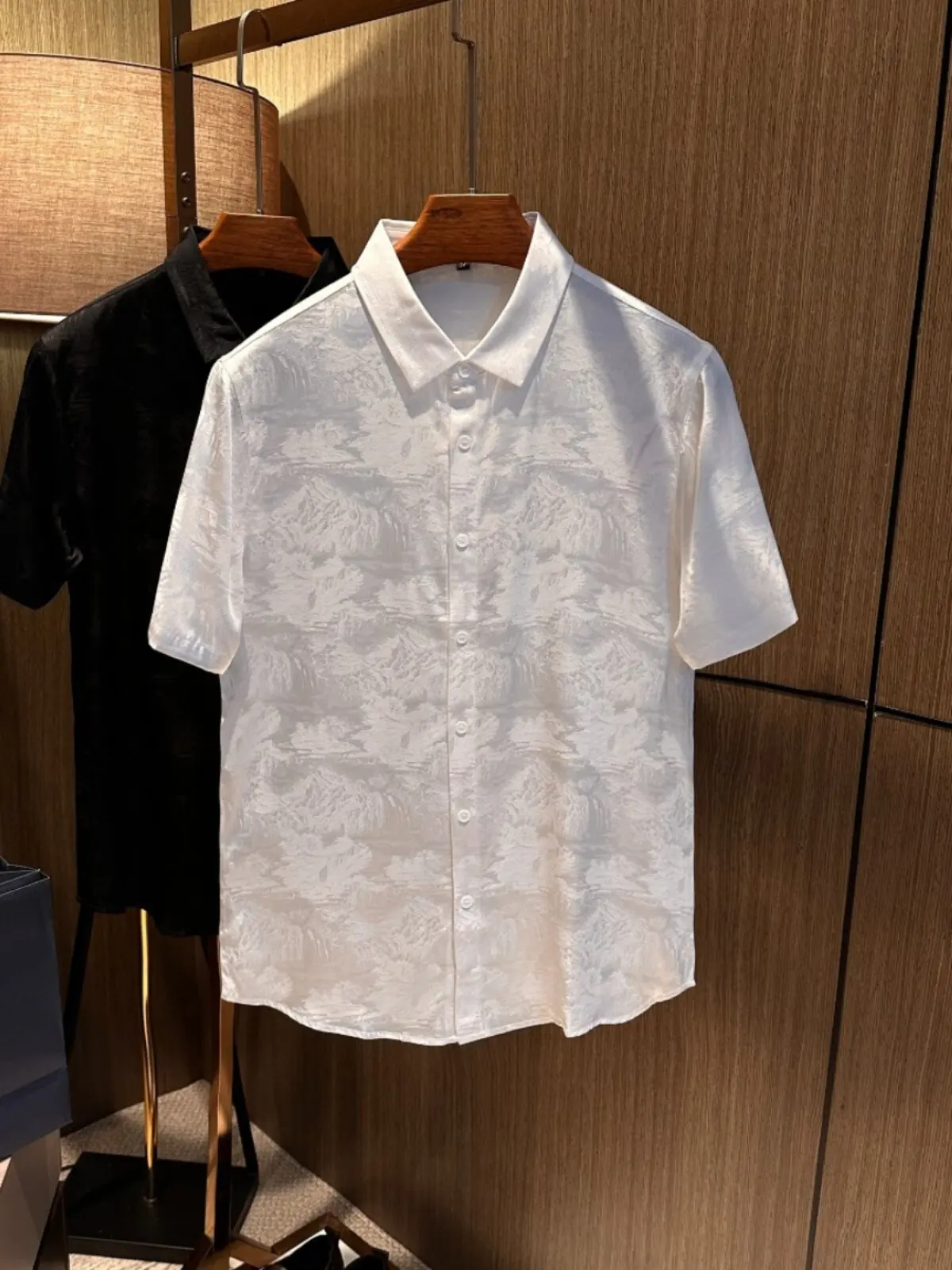 

New Chinese style mulberry silk! 26 Summer new men's high-end light luxury casual shirt silk short-sleeved shirt