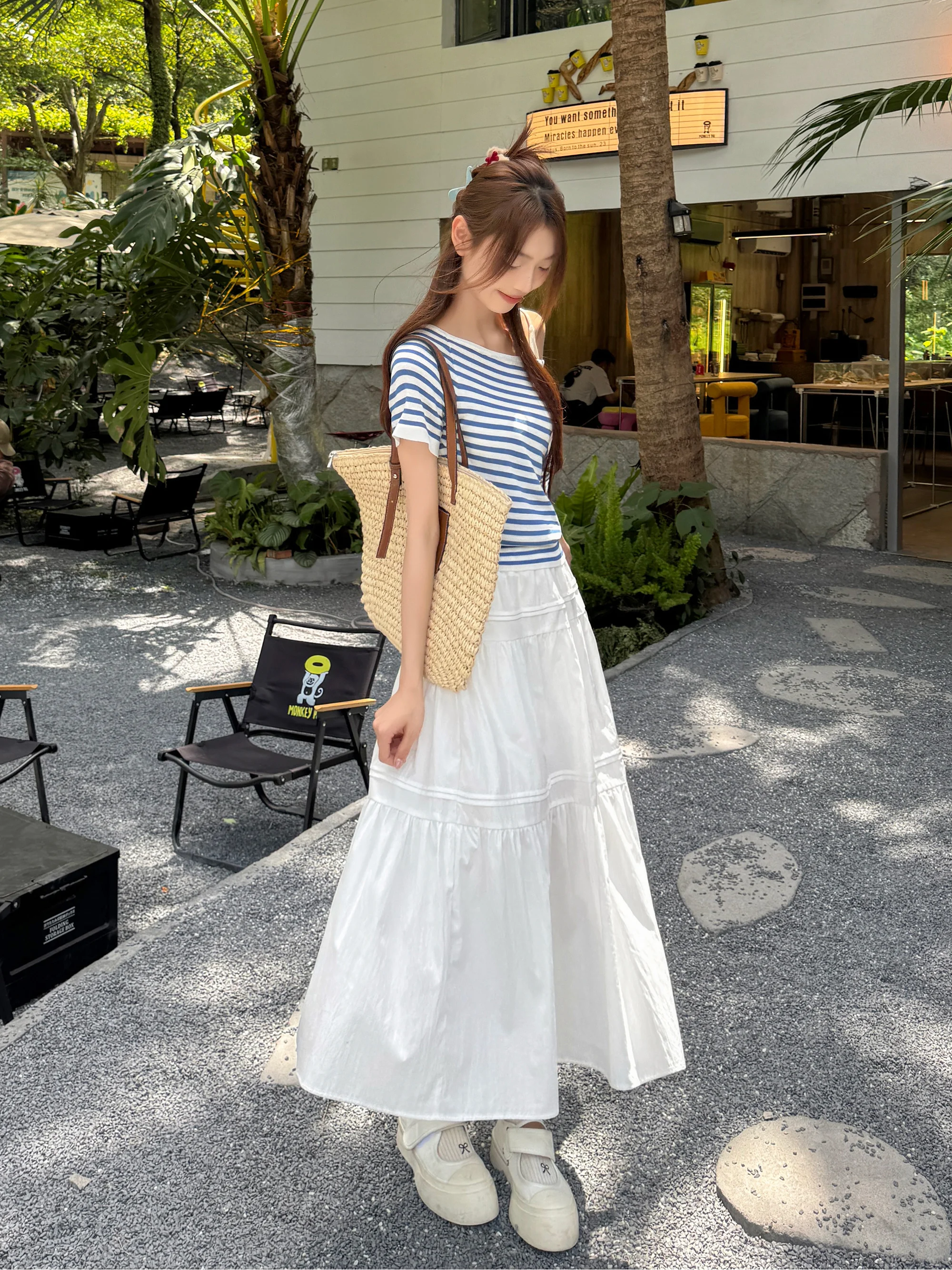 

Ele White High Waist f Skirt Women's Faion 2025 Summer Slimming Long Skirt Korean Sle Commute Polyester Material
