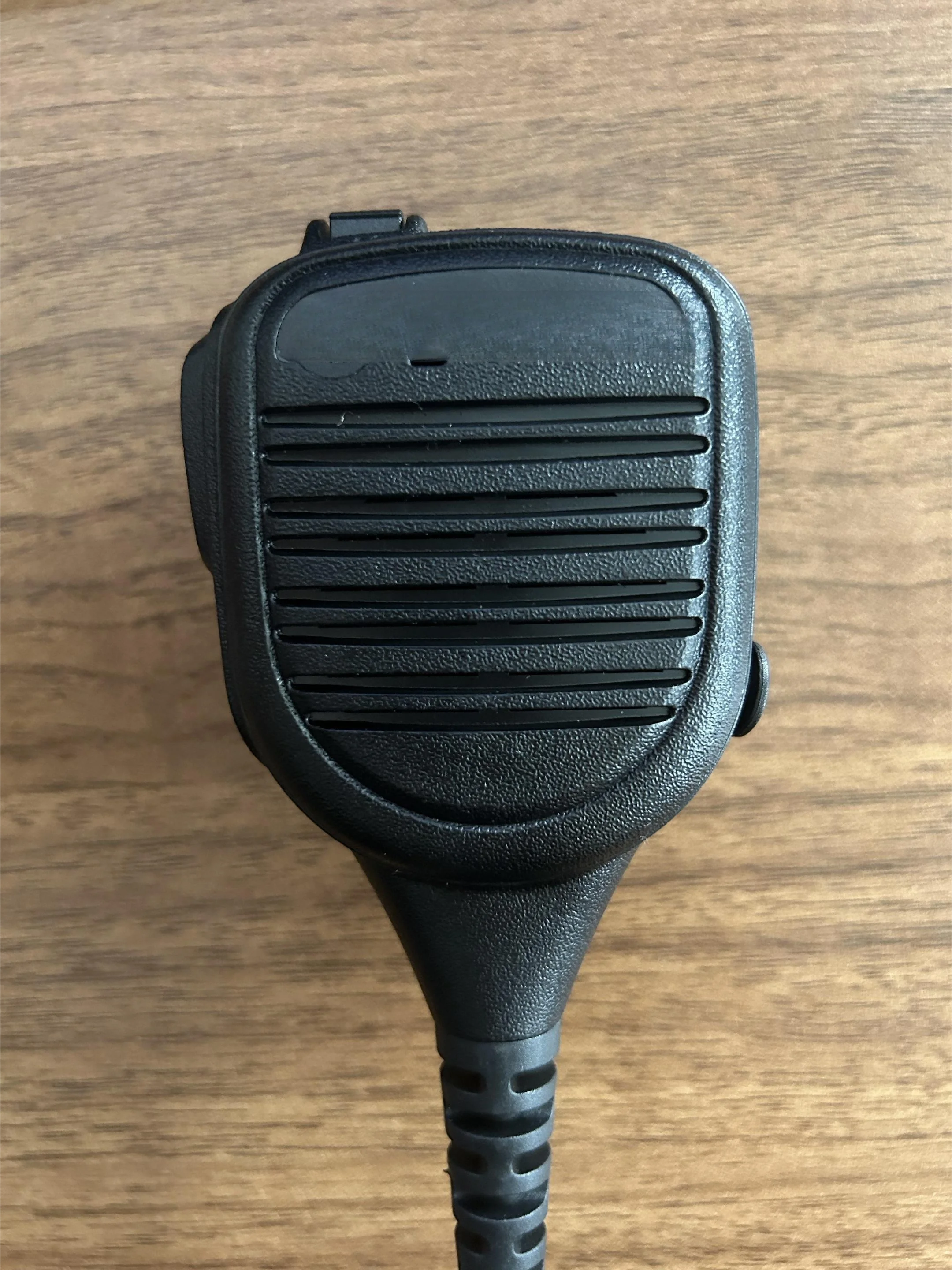 PMMN4046 Speaker Microphone for Motorola APX2000 DP3400 DP4800/4801/4600/4601 XPR 7550 Walkie Talkie Adjustable volume withHole