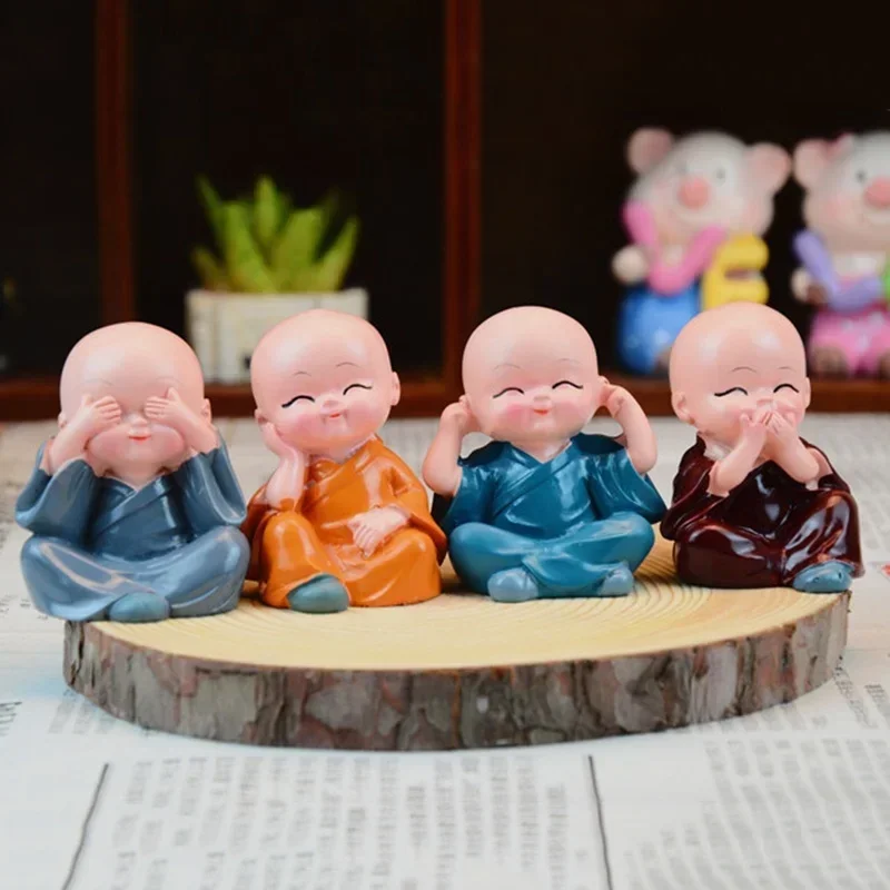 4Pcs/Set Resin Crafts Gift Lovely Little Monk Sculptures Cute Monks Buddha Statues Creative Buddha Dolls Table Car Decoration