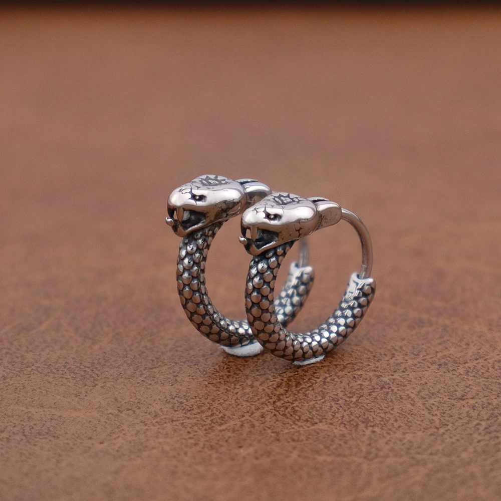 Vintage Viking Wolf Head Huggie Stainless Steel Fashion Charm Men Hoop Earrings Punk Rock Lucky Almut Male Ear Jewelry Wholesale image 2