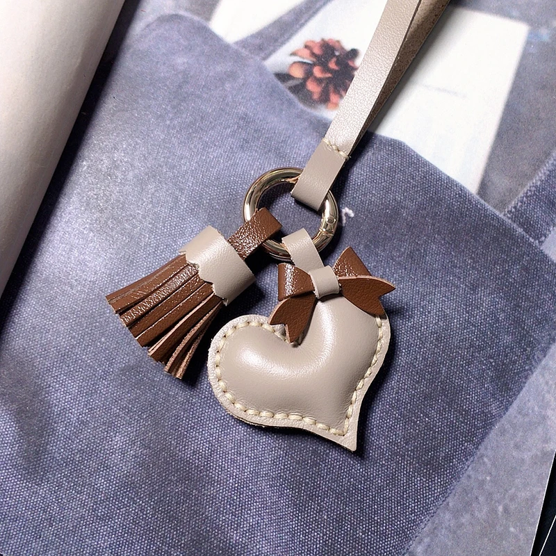 

Unique Handmade Keychains Alran Genuine Leather Peach Heart Bag Charm Keychain For Women Creative Gift Birthday Gift Bag Accesso