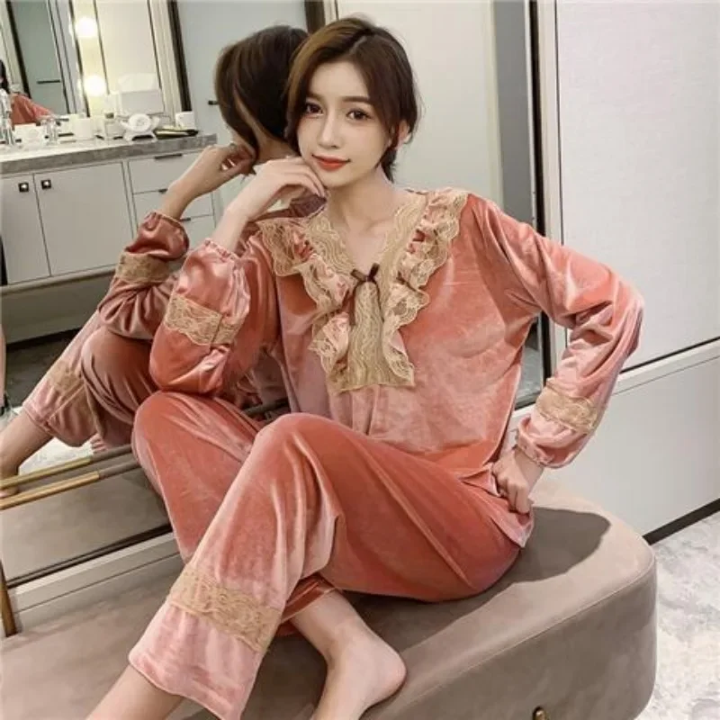 Autumn Winter Style Lace Nine-quarter Sleeve Top Wide Leg Pant Loungewear Homedress Leopard Print Canary Velvet Pajama Set Women