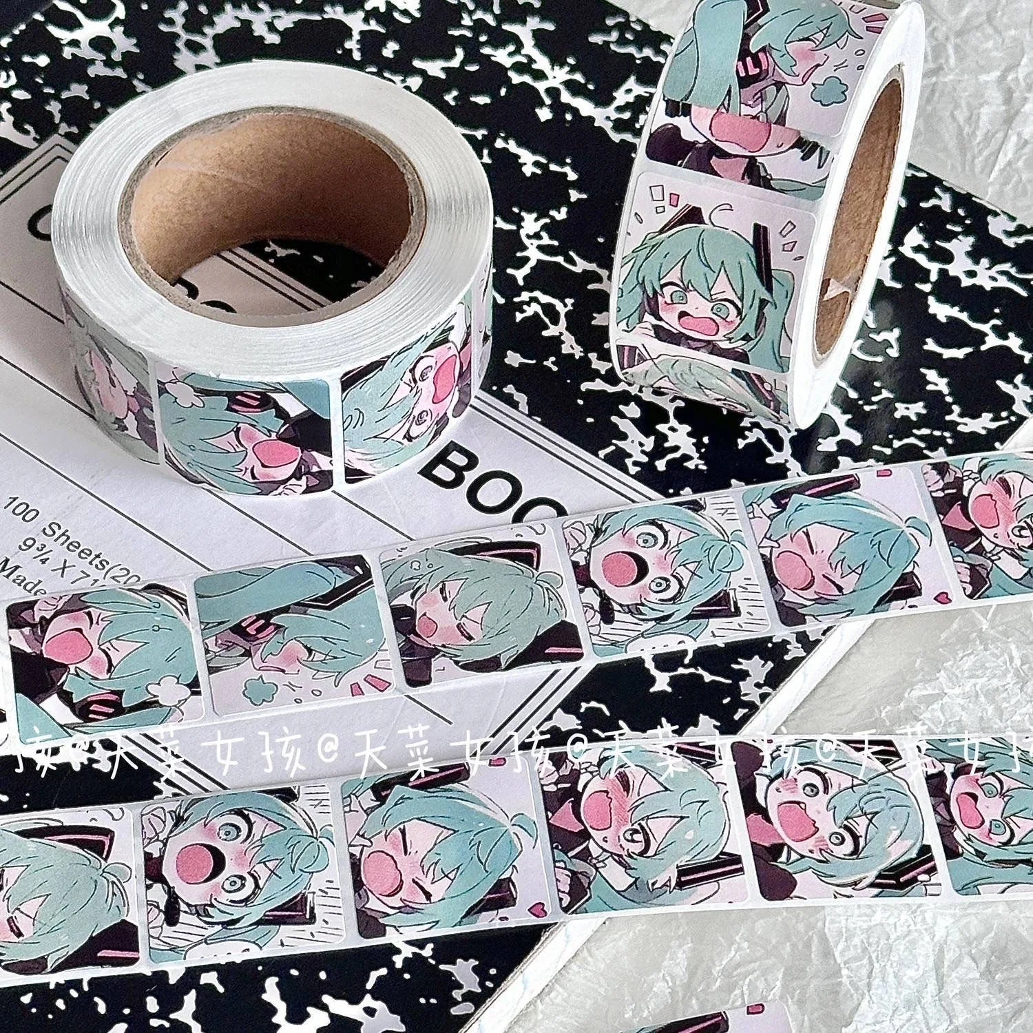 500PCS Japanese Classic Anime Hatsune Miku Roll Sticker Handbill Material Cute High Appearance Level Envelope Sealing Sticker