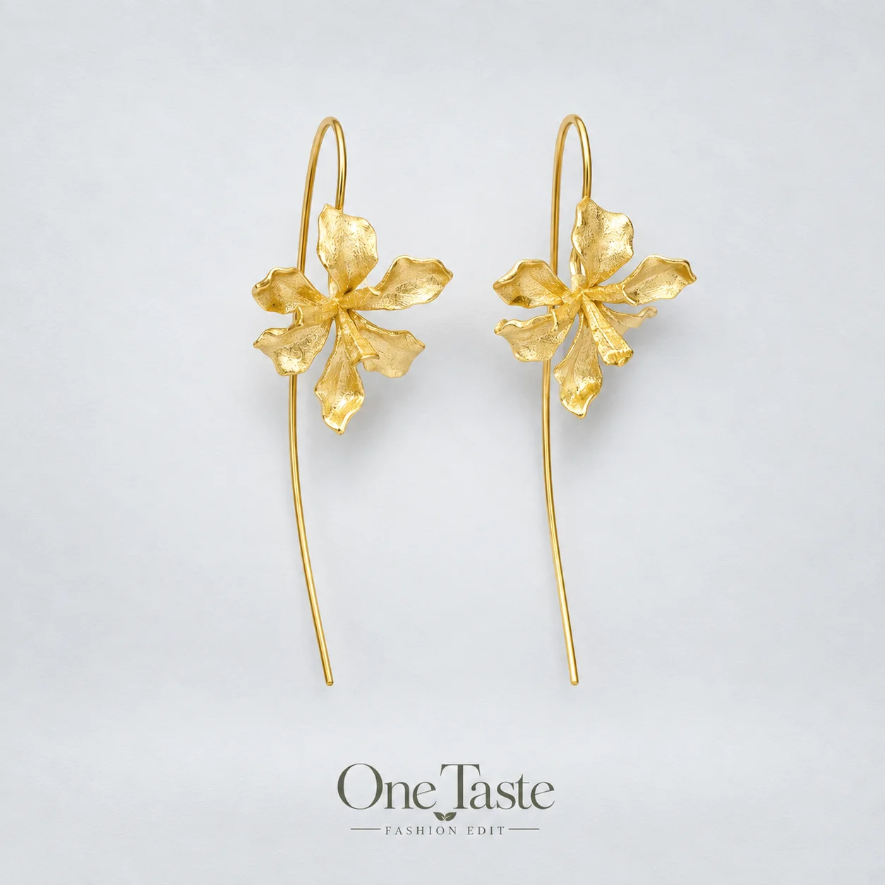 Gold Plated Elegant Textured Iris Flower Charm Dangle Drop Earrings Women Fashion Delicate Statement Earrings 925 Silver Hook