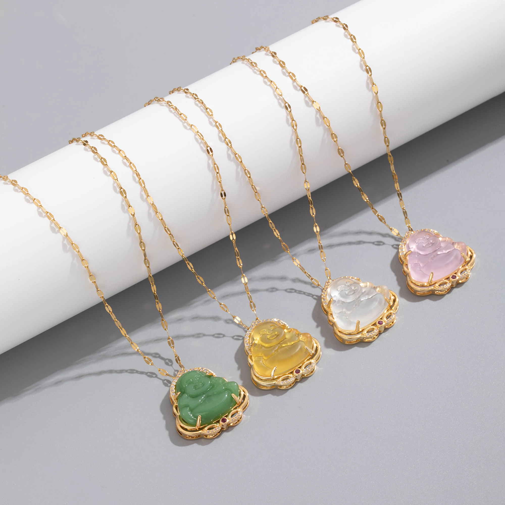 Un collar con colgante de Buda Maitreya minimalista retro personalizado adecuado para todas las estaciones y cualquier ocasión