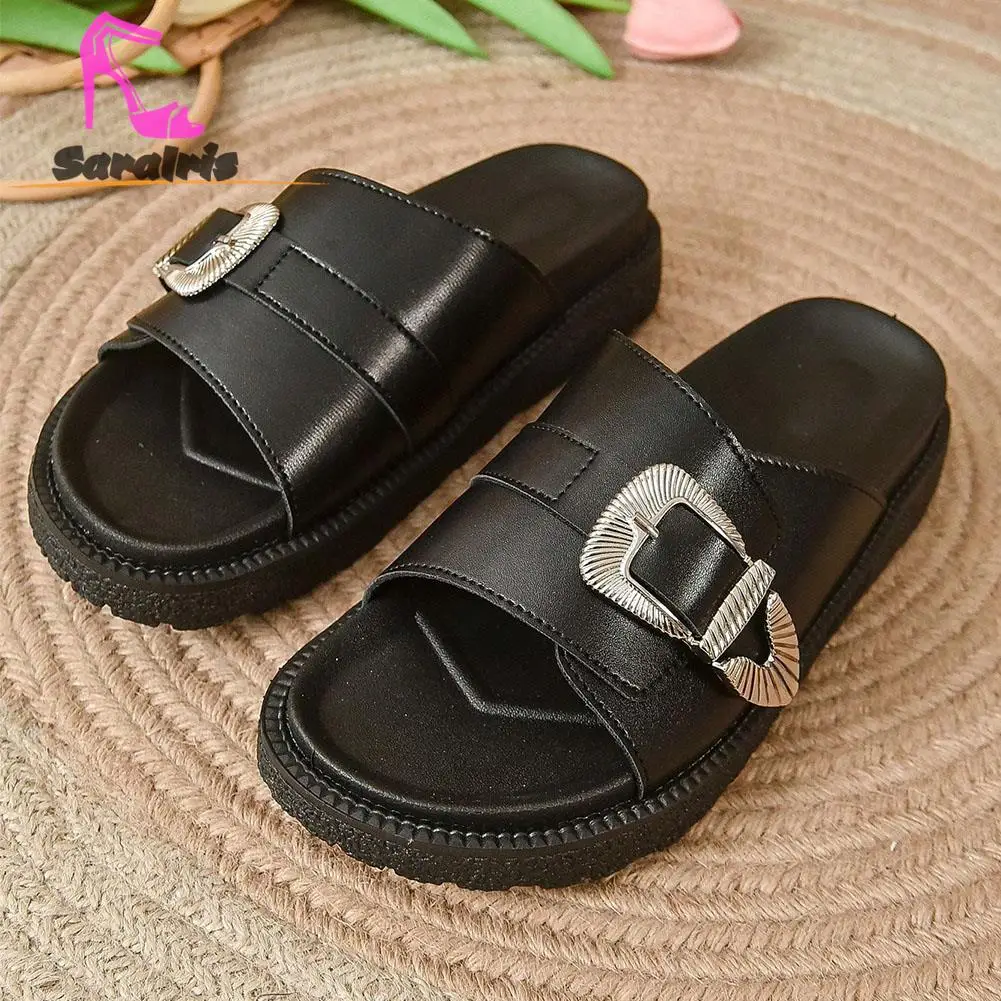 Summer 2023 Hot Fashion Women's Slippers Simply Causal Rivets Metal Buckle Plats Outside Comfy Walking Sandwich Single Shoes