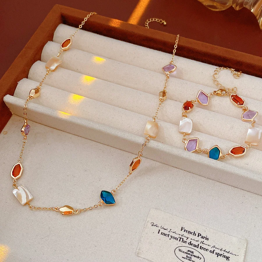 

Fashion Colorful Glass Shell Pendant Necklace Square Bracelet Jewelry Set Women's Trendy Accessory