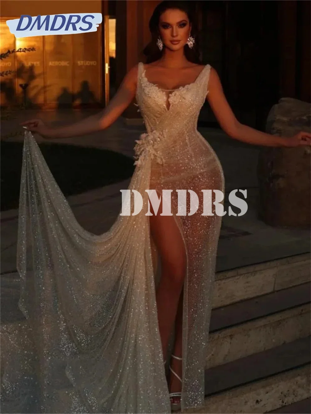 

Sexy Spaghetti-Strapped Evening Gown 2025 Elegant Deep V-Neck Prom Gown Luxurious A-Line Bridal Gown Vestidos De Novia