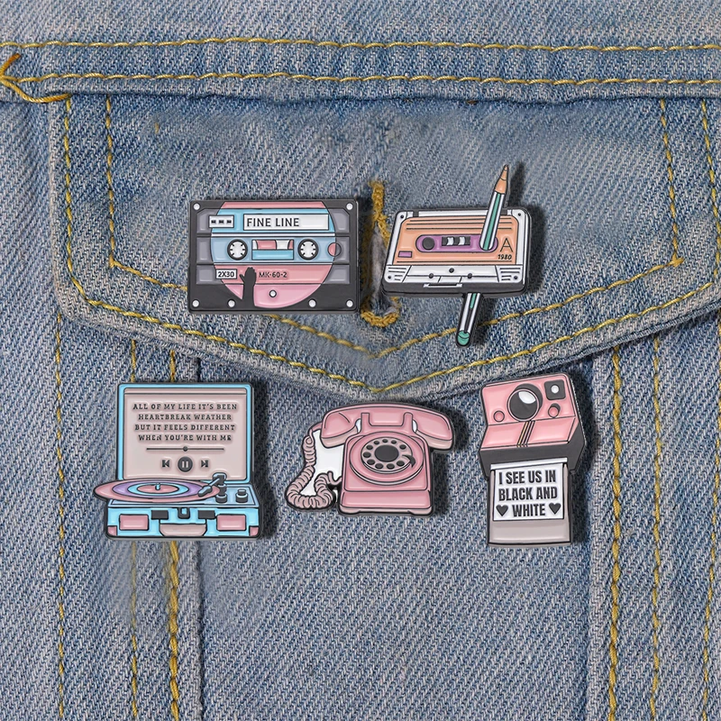 Pink Telephone Enamel Pins Retro Cartoon Music Tape Player Camera Brooch Trendy Classic Cute Lapel Jewelry Gift For Kids Friends