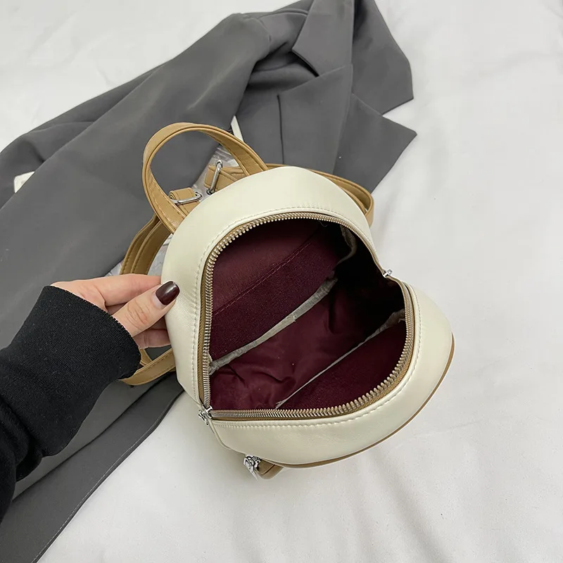 Mini zaino a doppia spalla per donna Borsa quadrata piccola Borse multitasche Zaino color caramello Confezione piccola da viaggio casual Confezione carina