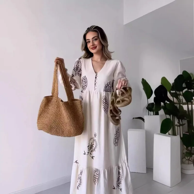 

2025Popular Spring New European and American2025New Style Elegant PatternvOff-Shoulder Long Dress