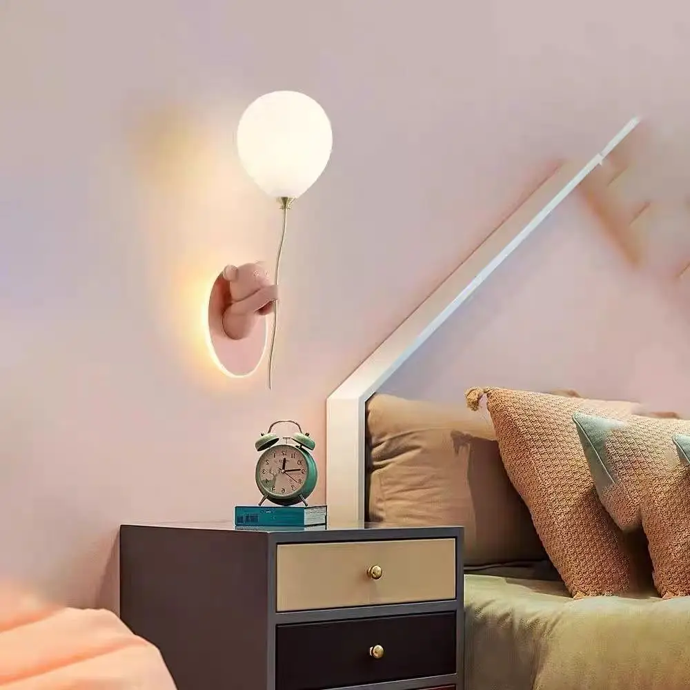Ltalian Cartoon Wall Lamps Warm Cute Balloon Bear Art Creative Indoor Lights for Chidren's Bedroom Home Decoration Chandeliers