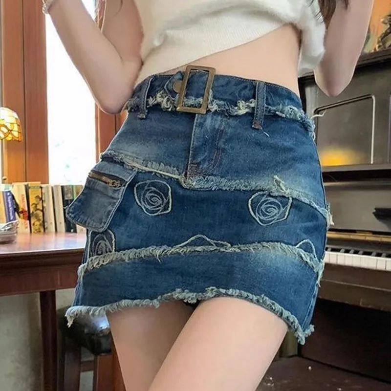 

Fashion Women's Rose Design Denim Mini Skirts, Vintage Bodycon Short Jeans Skirt High Waist Women's Fashion Spring Summer Skirt
