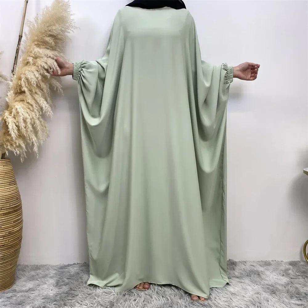 Dubai Semplice Turchia Islam Abito caftano musulmano per le donne Nuovo Ramadan Eid Farfalla Batwing Abaya per le donne Caftano Femme Musulman