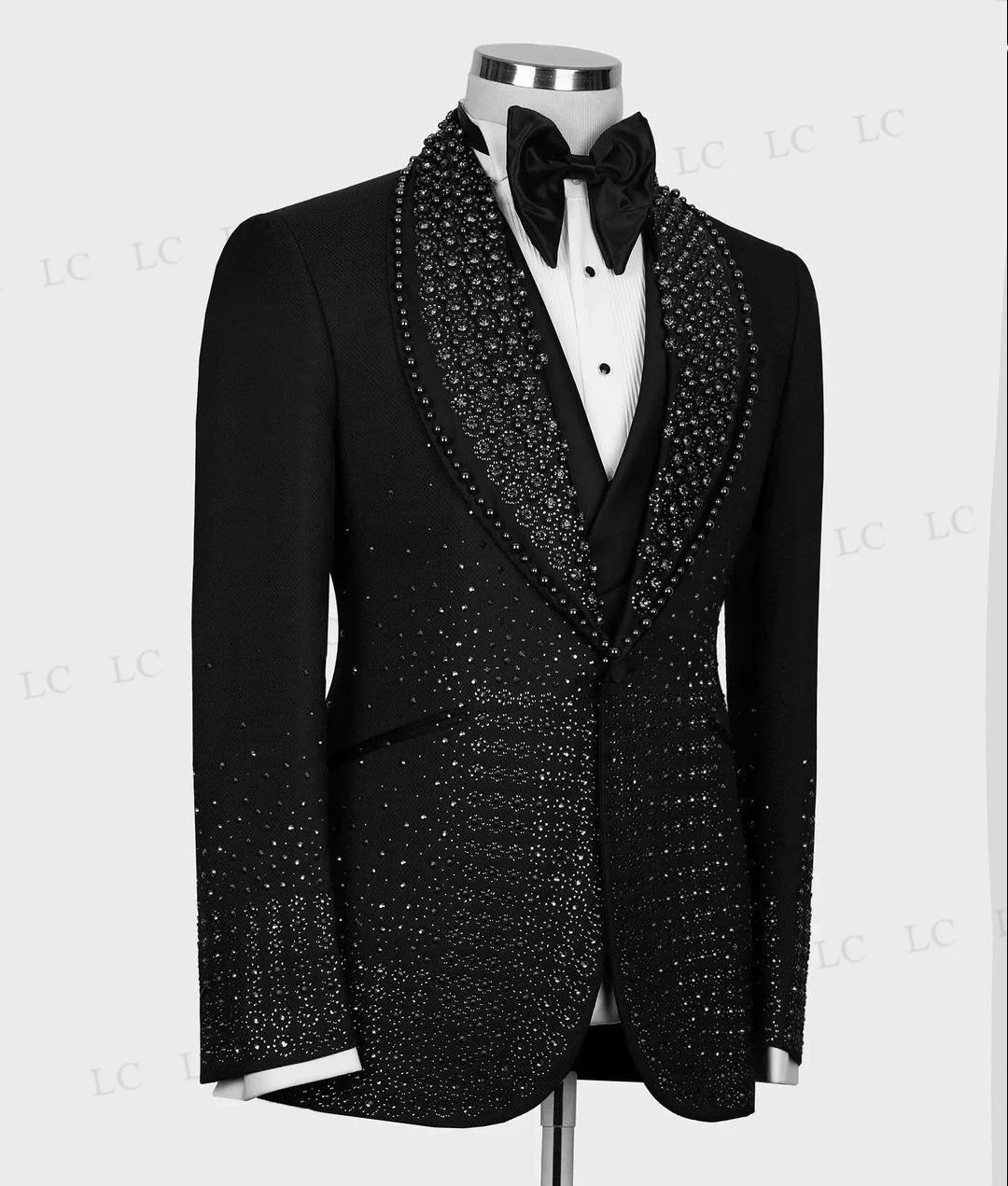 Luxury High Fashion Men Suits 2 Pieces Blazer Pants One Button Beadings Diamonds Party Tuxedo Wedding Groom Plus Size Tailored