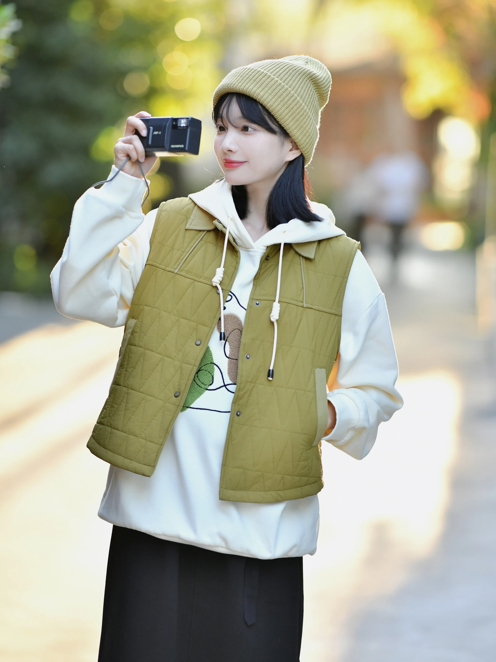 

Женский жилет оригинального дизайна, свободный, повседневный, однотонный, с воротником, из хлопка, на пуговицах, в стиле ретро, с художественным клетчатым узором