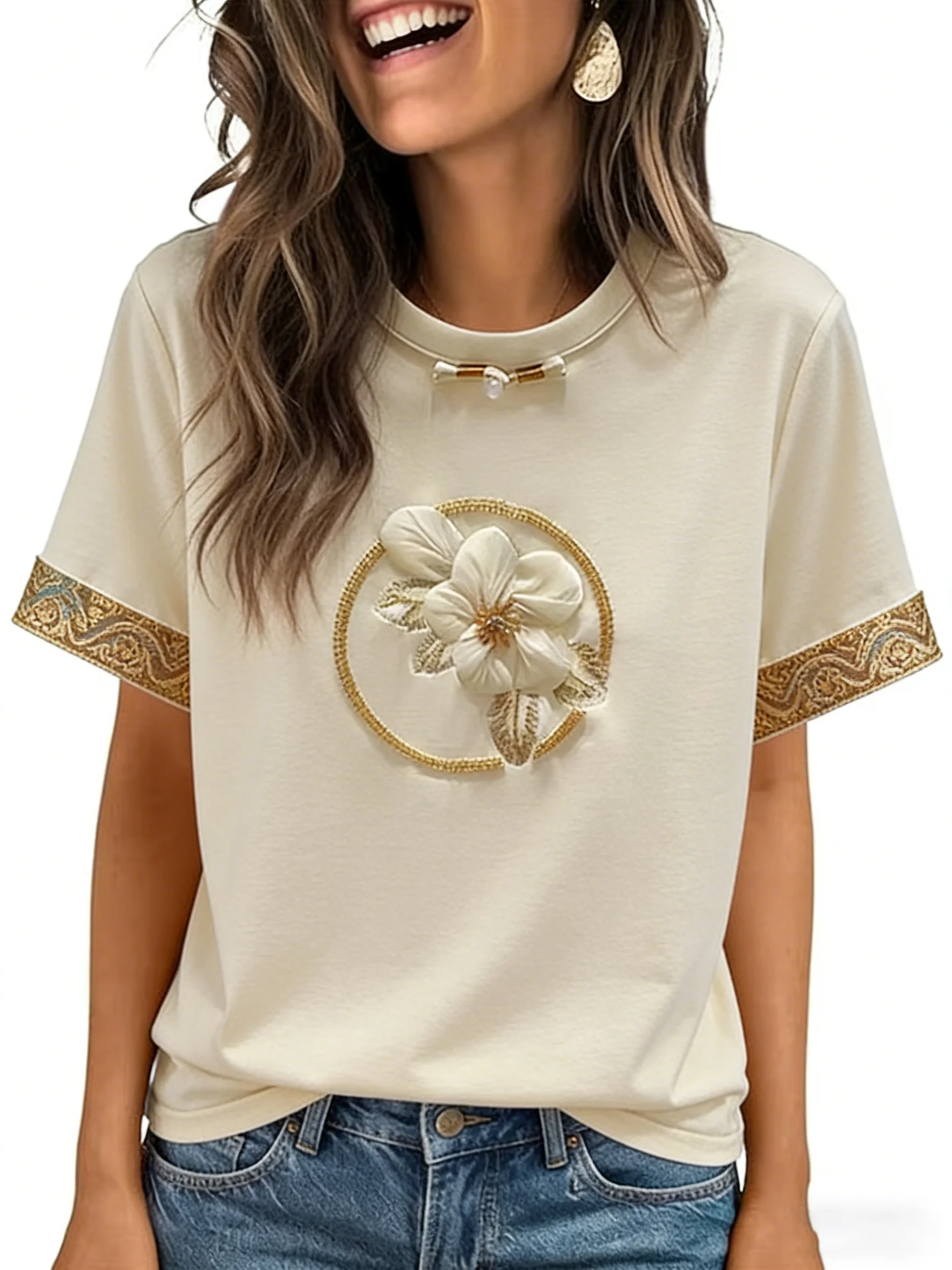 Women's Plus Size Round Neck Basic T-Shirt with Embroidered Flower Detail and Button Closure Casual Short Top
